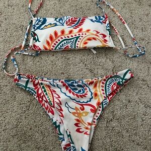 SHEIN Multicolor Paisley Bikini Set